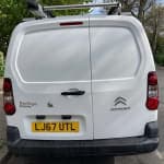 Perfect runner, available as camper or panel van - Thumbnail 6