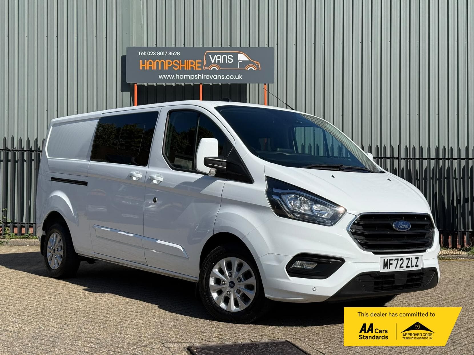 2022 Ford Transit Custom 2.0 300 EcoBlue Limited Crew Van Double Cab 5dr Diesel Manual L2 H1 Euro 6 (s/s) (130 ps)
