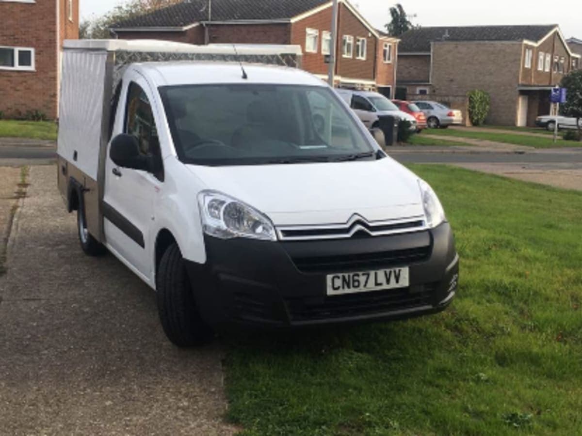 Jiffy truck/Sandwich van - Image 1