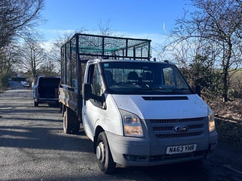 2013 FORD TRANSIT CAGE TIPPER - £4,500 | MOT JUN 26 | RELIABLE & READY TO WORK!