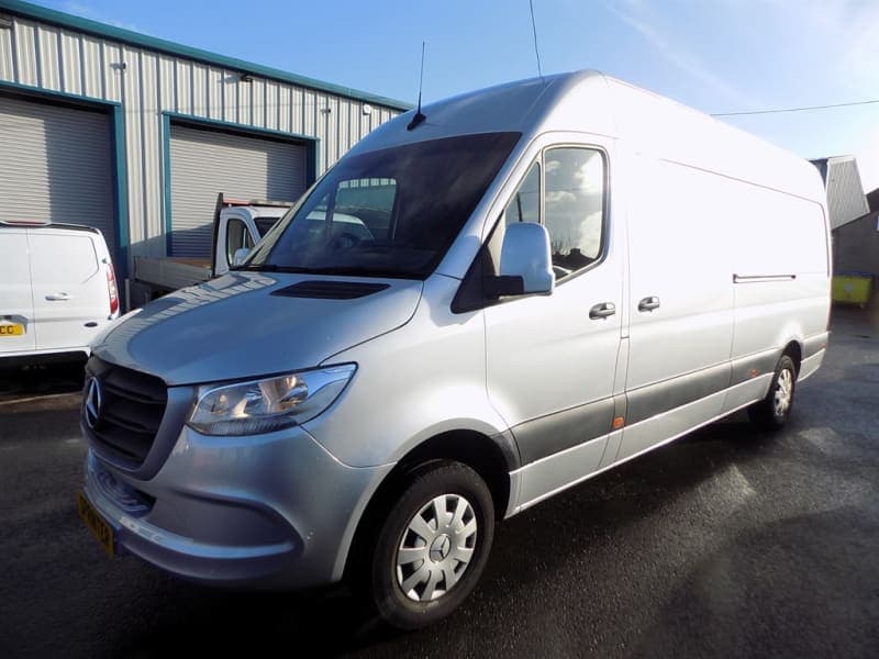 AS NEW !! PREMIUM L3 H2 PREMIUM SPRINTER 2 IN STOCK