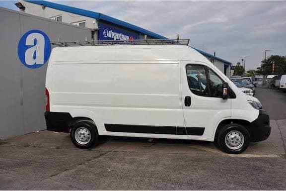 Excellent van with low mileage