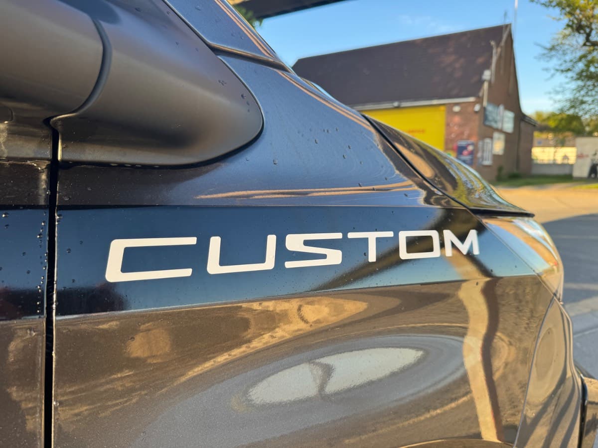 2025 Ford Transit Custom 300 Limited SWB