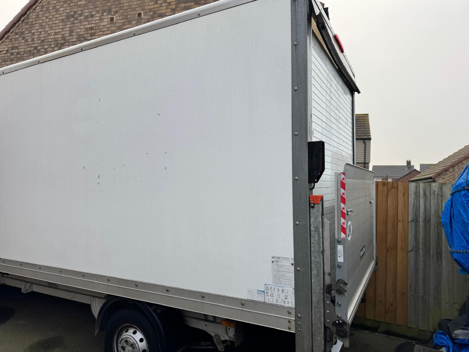 Citroën Relay Luton box with taillift 2.2 Blue Hdi